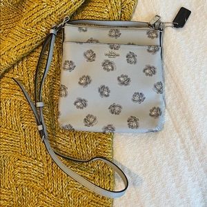 COACH Kitt Messenger Crossbody